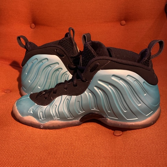 Nike Air Foamposite Pro Island Green 2017 - Size 7Y - EUC! - Picture 3 of 6